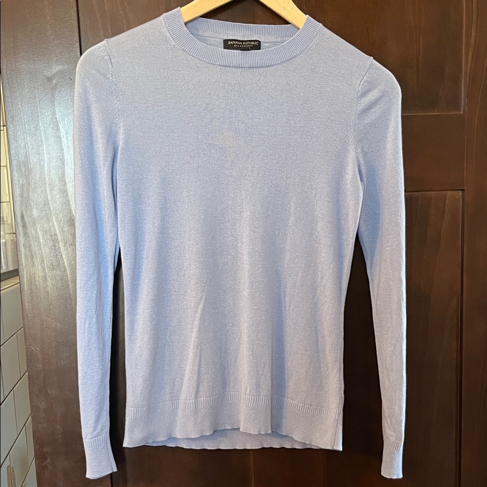 Banana Republic Light Blue Crewneck Sweater